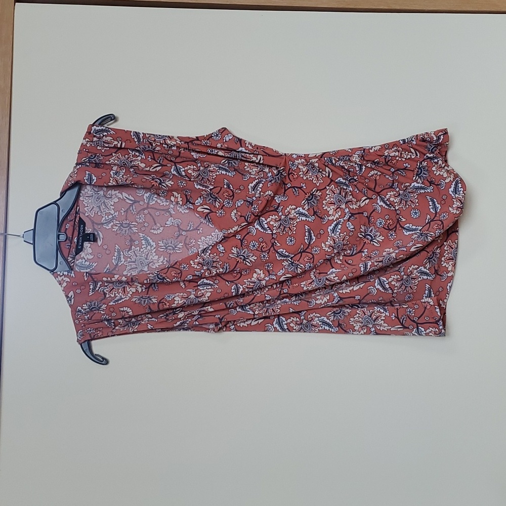 Faux wrap sleeveless top. 41 Hawthorne.  Medium